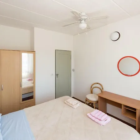 Apartment Meridiana Rovinj Exterior foto